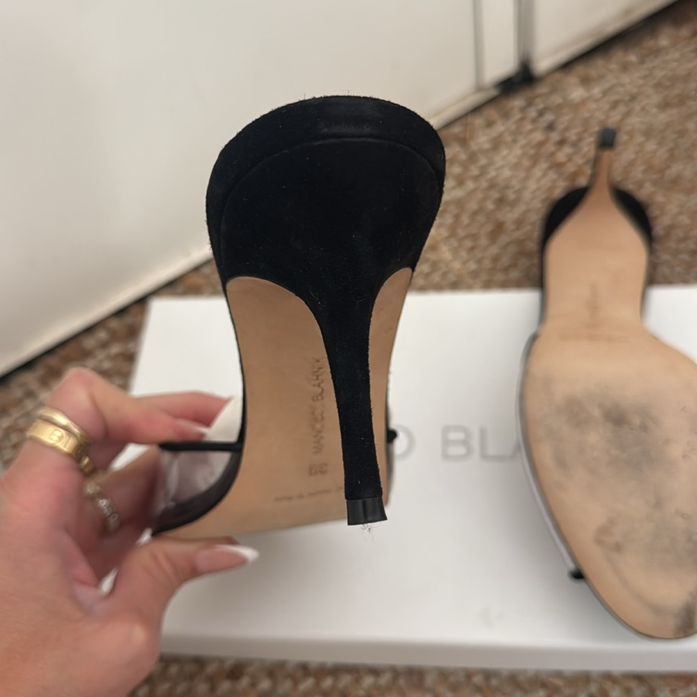 Manolo Blahnik pvc and suede mules - Picture 4 of 9